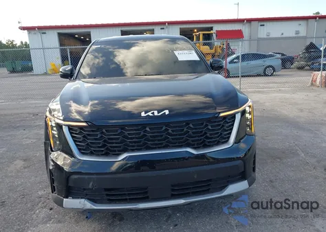 2025 Kia Sorento Lx z USA, uszkodzony, nr VIN 5XYRG4JC1SG336840